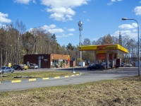 Krasnogvardeisky district, st Kommuni, house 17. fuel filling station