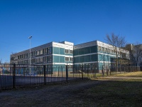 Krasnogvardeisky district, st Kommuni, house 42 к.3. gymnasium