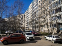 Krasnogvardeisky district, st Kommuni, house 44 к.1. Apartment house