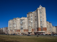 Krasnogvardeisky district, Entuziastov avenue, 房屋 20 к.1. 公寓楼