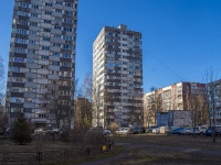 Krasnogvardeisky district, Entuziastov avenue, 房屋 20 к.3. 公寓楼