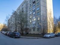 Krasnogvardeisky district, Entuziastov avenue, house 28 к.3. Apartment house