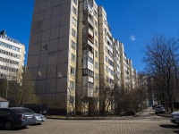 Krasnogvardeisky district, Entuziastov avenue, 房屋 28 к.3. 公寓楼