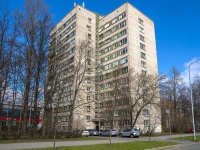 Krasnogvardeisky district, Marshala blyuhera st, 房屋 42. 公寓楼
