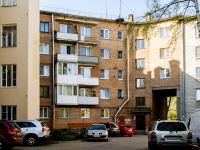 Kronshtadsky district, Vosstaniya st, 房屋 76. 公寓楼