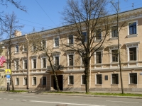 Kronshtadsky district, avenue Lenin, house 38. Apartment house