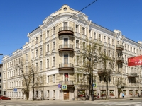 Kronshtadsky district, avenue Lenin, house 39. Apartment house