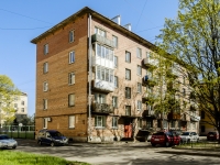 Kronshtadsky district, Sovetskaya st, house 19. Apartment house