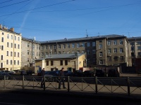 Moskowsky district,  , house 164. Apartment house