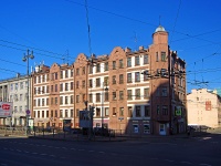 Moskowsky district,  , house 166. Apartment house
