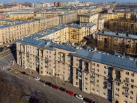 Moskowsky district,  , house 204. Apartment house