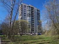 Moskowsky district, Kosmonavtov avenue, 房屋 24. 公寓楼