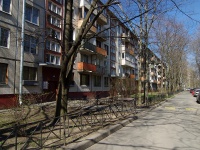 Moskowsky district, Kosmonavtov avenue, 房屋 30 к.1. 公寓楼