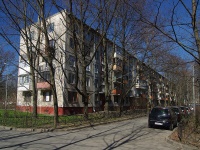 Moskowsky district, Kosmonavtov avenue, house 30 к.1. Apartment house