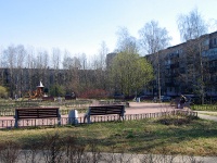 Moskowsky district, Kosmonavtov avenue, house 30 к.4. Apartment house