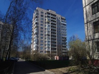 Moskowsky district, Kosmonavtov avenue, house 32. Apartment house