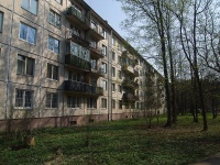 Moskowsky district, Kosmonavtov avenue, 房屋 84. 公寓楼