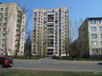 Moskowsky district, Kosmonavtov avenue, 房屋 88. 公寓楼