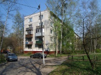 Moskowsky district, Kosmonavtov avenue, house 90. Apartment house