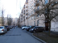 Moskowsky district, Tipanova st, house 19. Apartment house