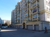 Moskowsky district, Lensoveta st, 房屋 3. 公寓楼