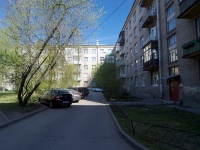 Moskowsky district, Lensoveta st, house 21. Apartment house