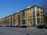 Moskowsky district, st Lensoveta, house 30. Apartment house