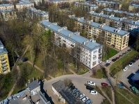 Moskowsky district, Lensoveta st, 房屋 32. 公寓楼