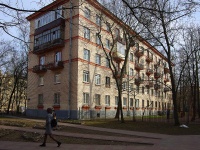 Moskowsky district, st Basseynaya, house 33. Apartment house