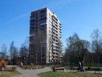 Moskowsky district, Vitebskiy avenue, house 37. Apartment house
