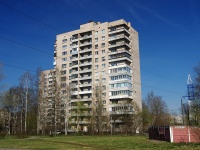 Moskowsky district, avenue Vitebskiy, house 37. Apartment house