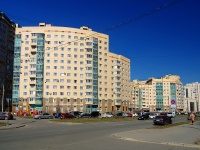 Moskowsky district, Varshavskaya st, 房屋 23 к.1. 公寓楼