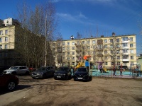 Moskowsky district, st Varshavskaya, house 32. Apartment house