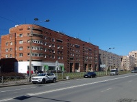 Moskowsky district, st Varshavskaya, house 37 к.1. Apartment house