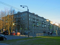 Moskowsky district, st Varshavskaya, house 56. Apartment house
