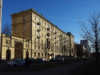 Moskowsky district, Pobedy st, house 13. Apartment house