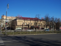 Moskowsky district, 咖啡馆/酒吧 "Праздник", Yury Gagarin avenue, 房屋 14 к.1