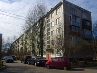 Moskowsky district, Yury Gagarin avenue, 房屋 16 к.1. 公寓楼