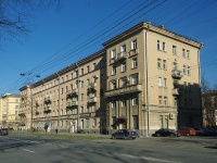 Moskowsky district,  , house 38. Apartment house