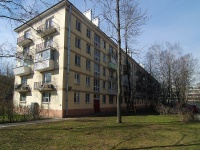 Moskowsky district, Blagodatnaya st, 房屋 5. 公寓楼