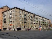 Московский район, улица Благодатная, дом 16. многоквартирный дом