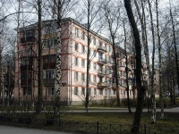 Moskowsky district, st Blagodatnaya, house 17. Apartment house