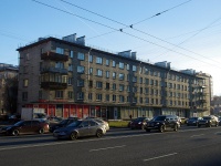 Moskowsky district, Blagodatnaya st, 房屋 35. 公寓楼