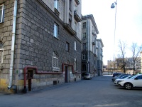 Moskowsky district, Frunze st, house 19. Apartment house