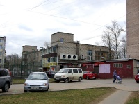 Moskowsky district,  , house 13 к.2. supermarket