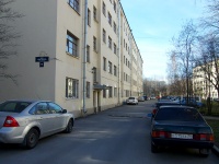 Moskowsky district, Reshetnikov st, 房屋 19. 公寓楼