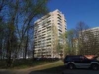 Moskowsky district, st Ordzhonikidze, house 43. Apartment house