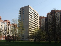 Moskowsky district, Ordzhonikidze st, 房屋 45. 公寓楼