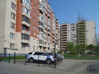 Moskowsky district, Zvezdnaya st, house 11 к.2. Apartment house