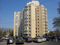 Moskowsky district, Zvezdnaya st, house 20. Apartment house